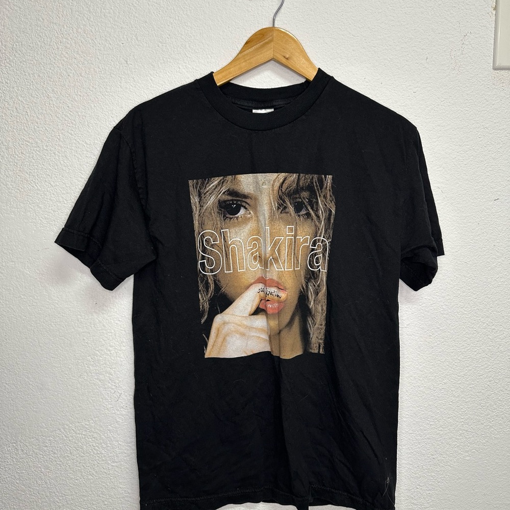 2006 Shakira Hip Hiop Shakira Print T-Shirt